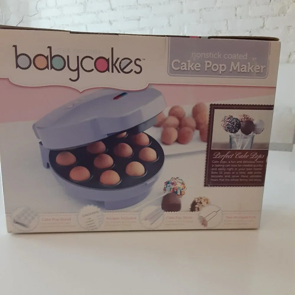 Babycakes Cake Pop Maker- NEW